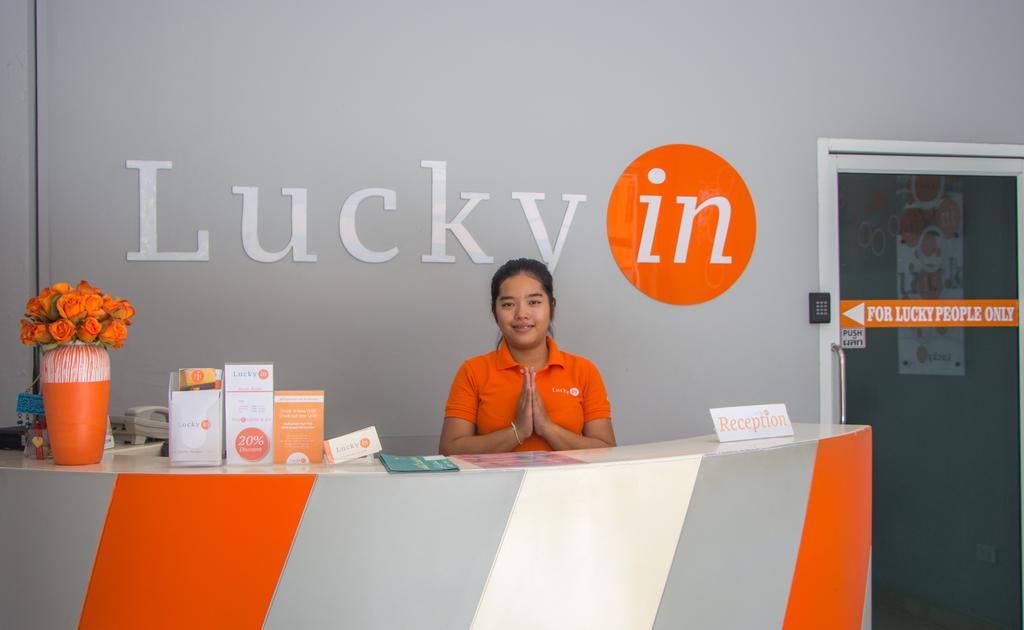 Lucky In Hotell Pattaya Exteriör bild