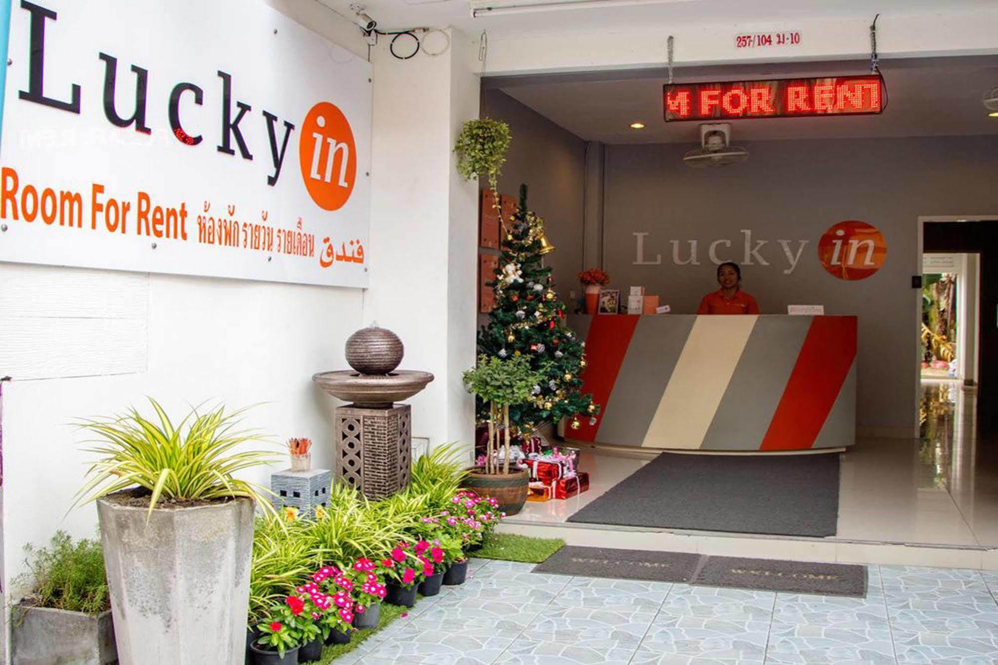 Lucky In Hotell Pattaya Exteriör bild